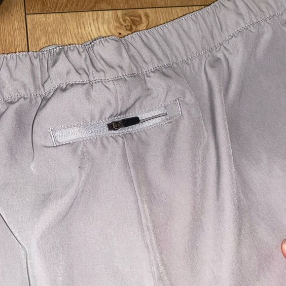 Crane Athletic Gray Buckle Italian Skirt Skort, Size US 8 (IT 44/46) - Picture 10 of 13